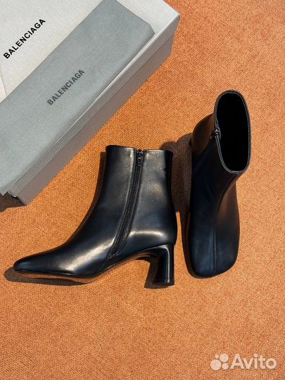 Сапоги balenciaga
