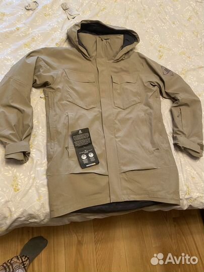 Горнолыжная / сноубордическая куртка Salomon