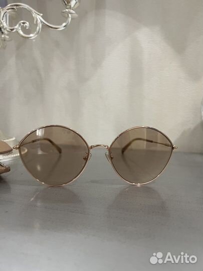 Солнцезащитные очки max mara