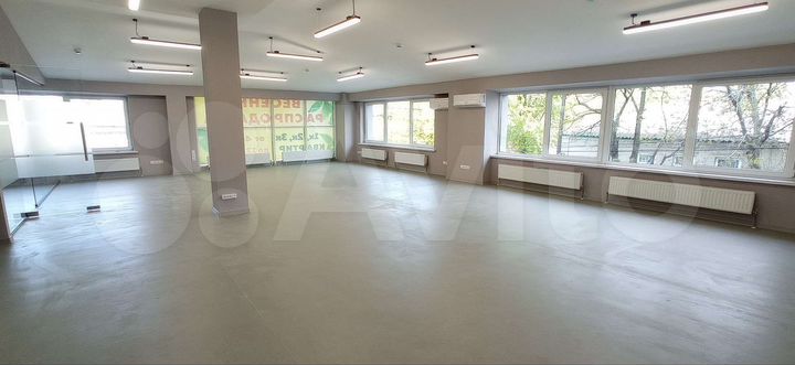 Офис, швейный цех, представительство 122 м²