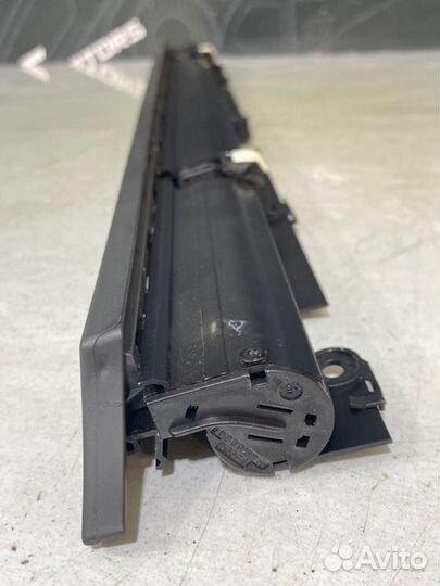 Шторка двери задняя правая Audi A8 D3 BFM 2005