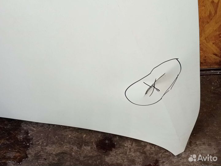 Капот Skoda Rapid