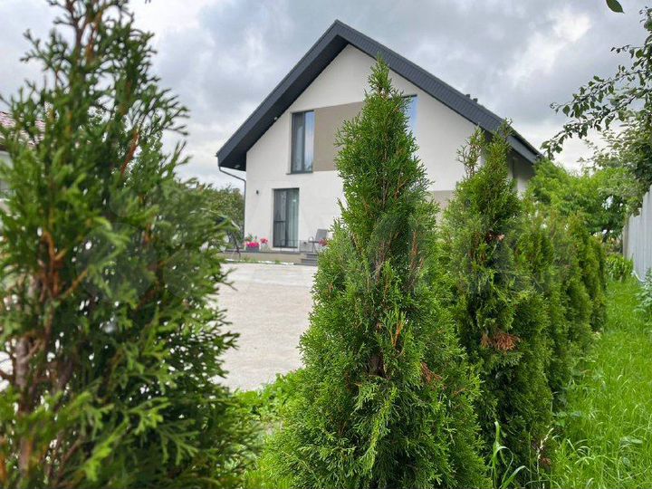 Дом 160 м² на участке 10 сот.