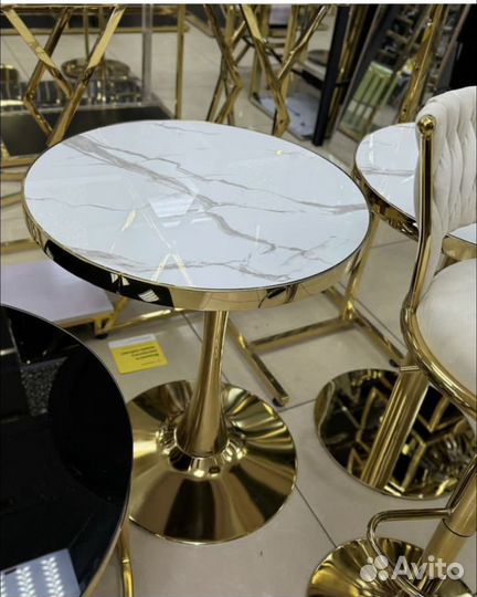 Журнальный столик круглый приставной к дивану