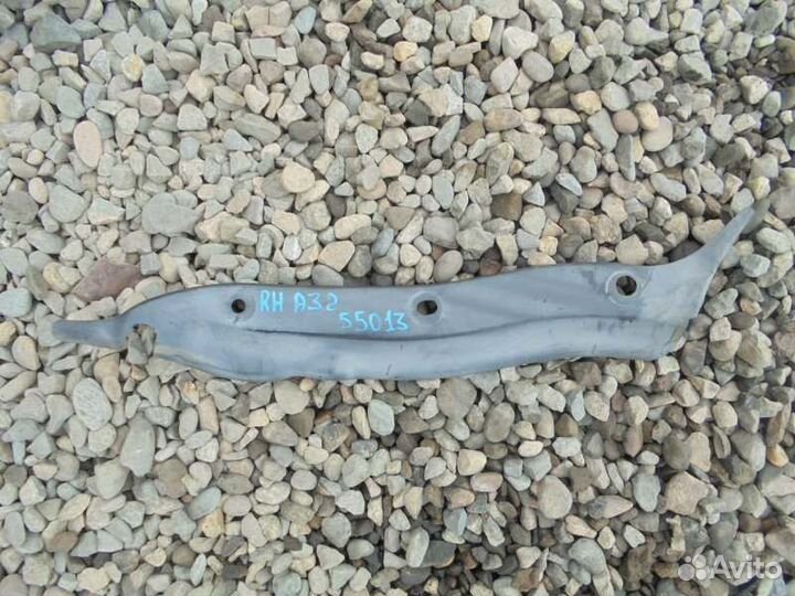 Подкрылок задний правый Nissan Cefiro A32 VQ20DE