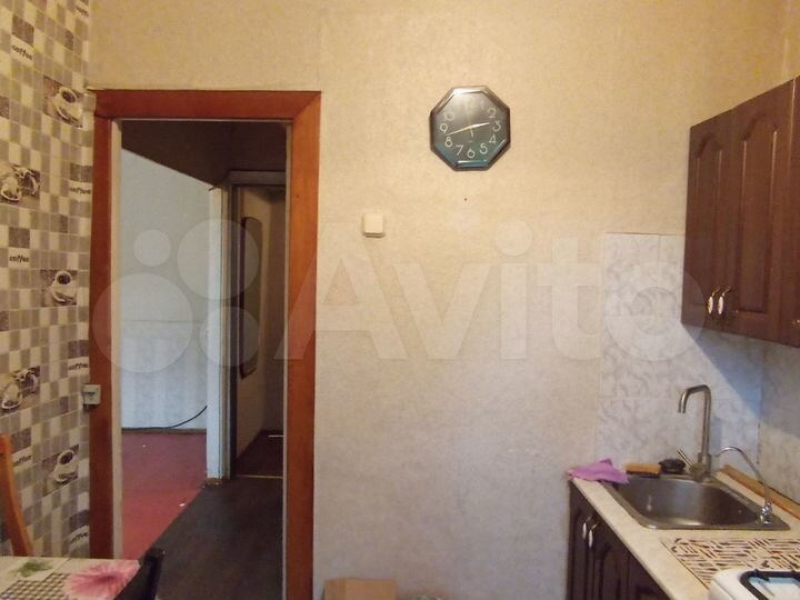 2-к. квартира, 42,3 м², 2/5 эт.