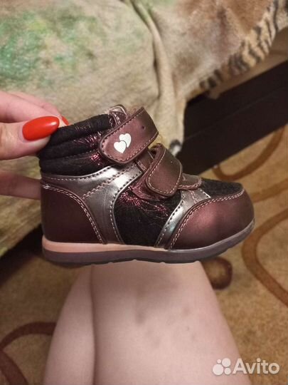 Ботинки детские 20р