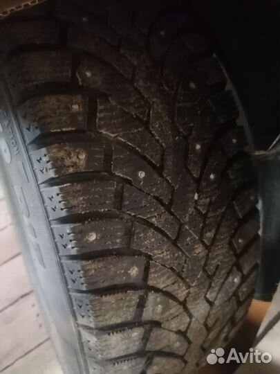 Formula Ice 215/60 R17