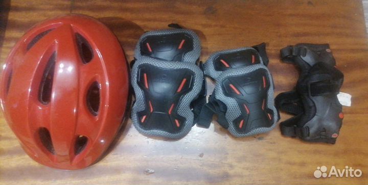 Детские ролики р-р 36-41, шлем, защита