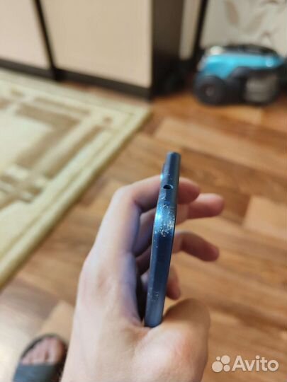 Телефон ZTE