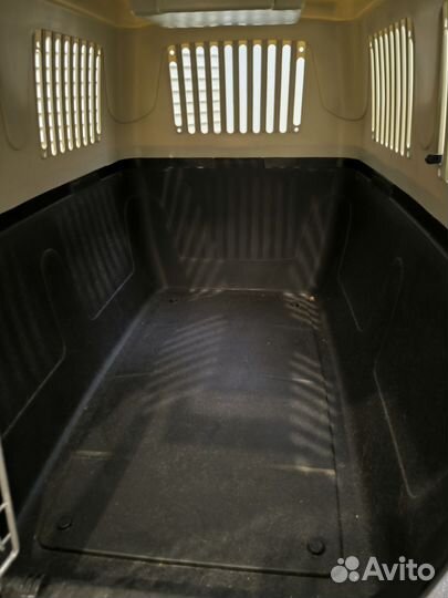 Переноска для средних собак