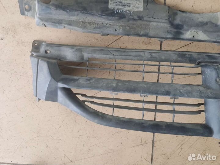 Решётка Панель передняя Dodge caravan 3