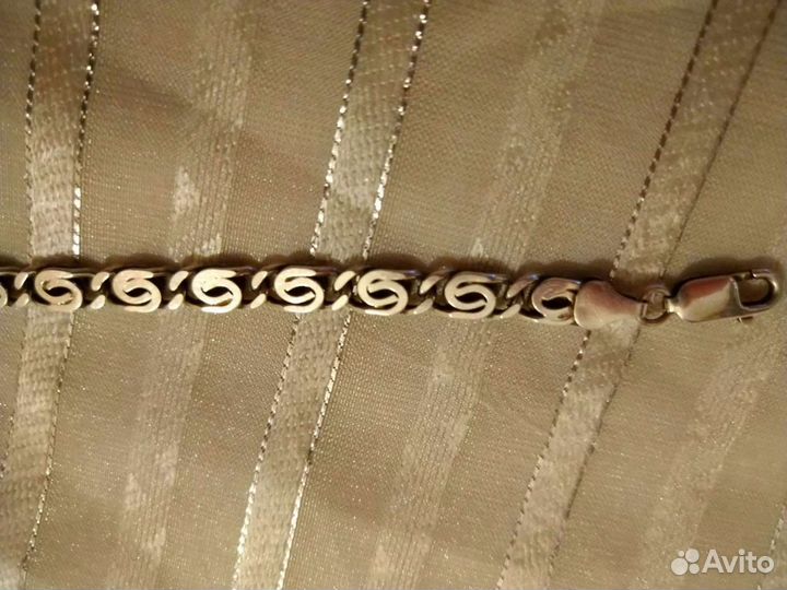 Серебряные браслеты