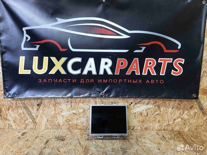 Дисплей Maserati Levante