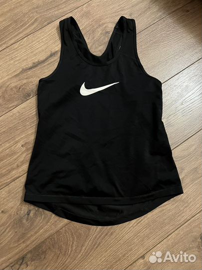 Шлепки nike и майки, олимпийки