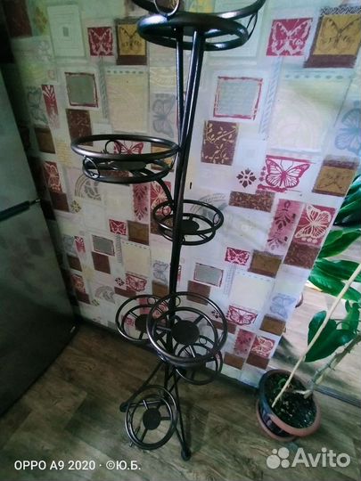 Подставка для цветов