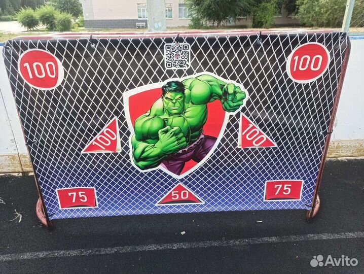 Имитатор вратаря+крепления хоккей