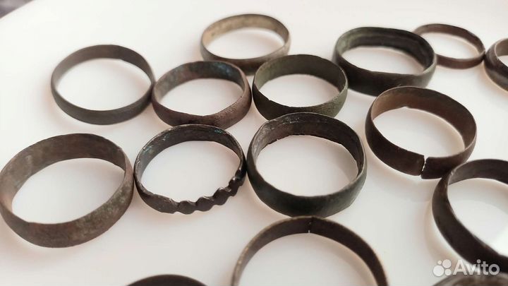 Старинные медные кольца