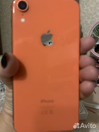 iPhone Xr, 64 ГБ
