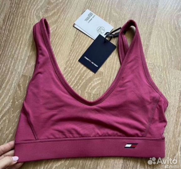 Топ tommy hilfiger