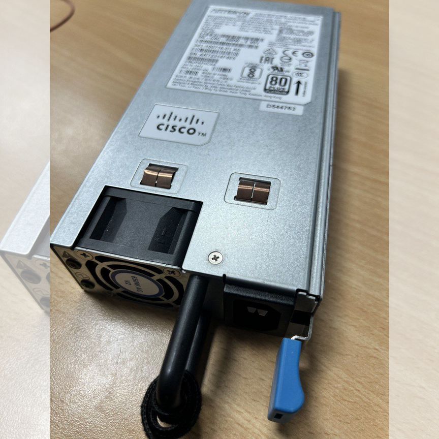 [DS-CAC-650W-E] Блок Питания Cisco Ds-Cac-650w-E