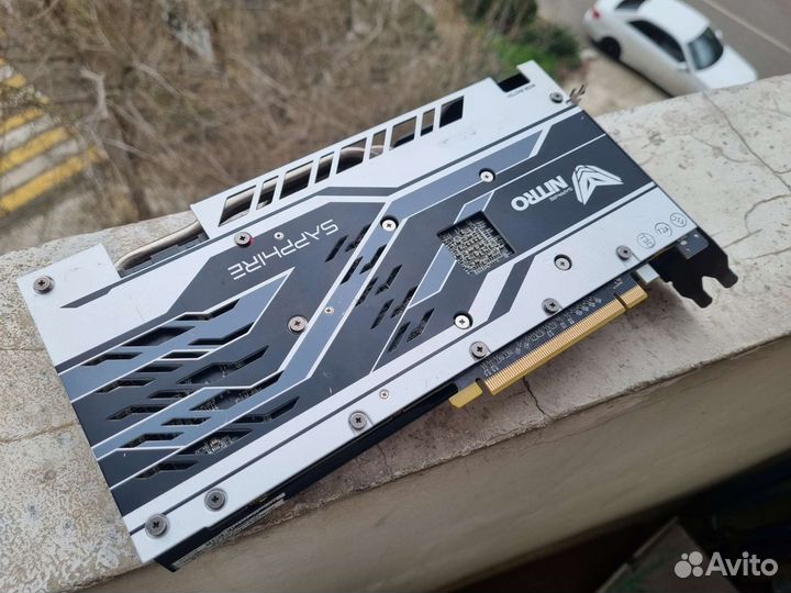 RX 580 Sapphire Nitro+ 4 gb топ среди 580х