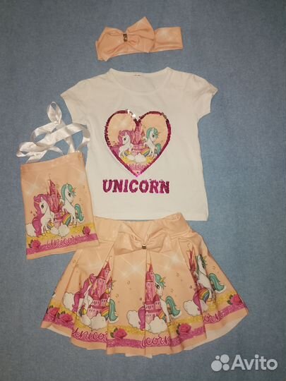 Платье и костюм