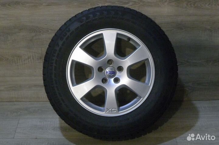 Комплект оригинальных колес R17 Вольво xc60