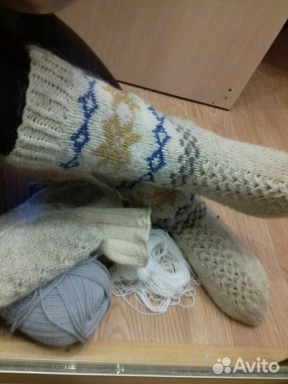 Гольфы и чулки.Тапочки и носочки