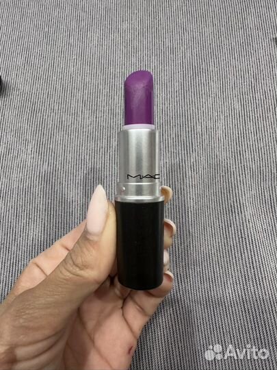 Помада mac