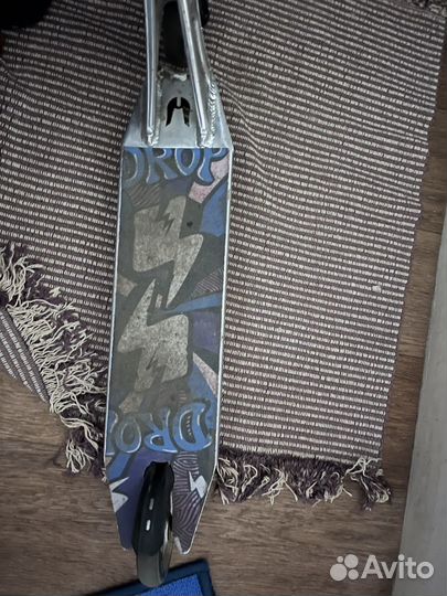 Трюковой самокат кастом парк