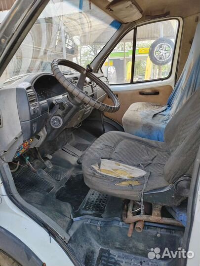 ГАЗ ГАЗель 3302 2.4 МТ, 2005, 241 229 км