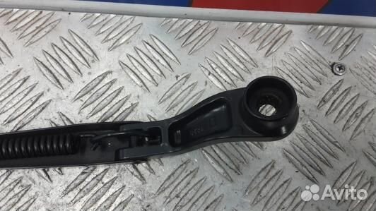 Щеткодержатель лобового стекла dodge caliber (6BR15O902)