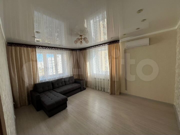 2-к. квартира, 56 м², 8/16 эт.