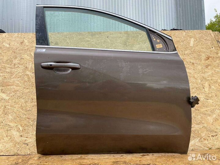 Дверь передняя правая Kia Sportage 4 2016-2022