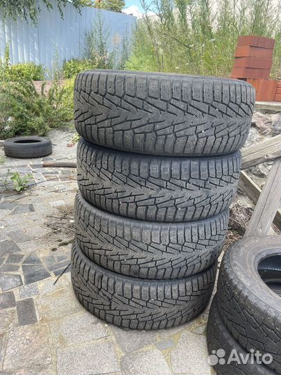 Nokian Tyres Hakkapeliitta 7 SUV 285/60 R18 116T