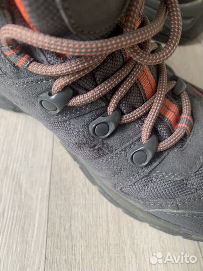 Трекинговые ботинки женские 38