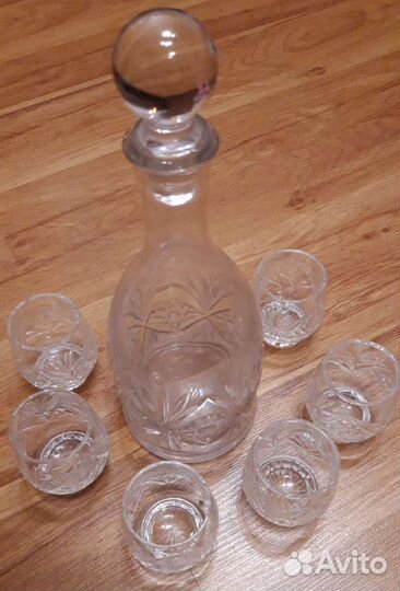 Штоф хрустальный с рюмками