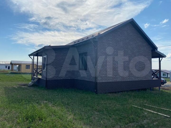 Дом 100,6 м² на участке 8 сот.