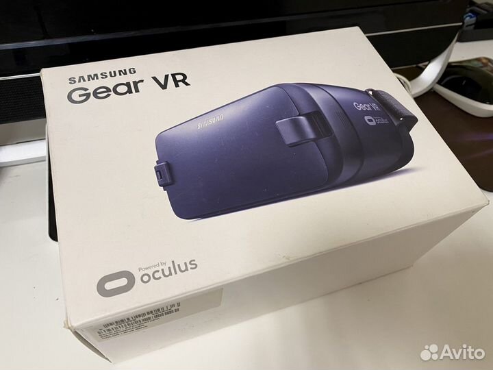 Очки виртуальной реальности samsung Gear VR