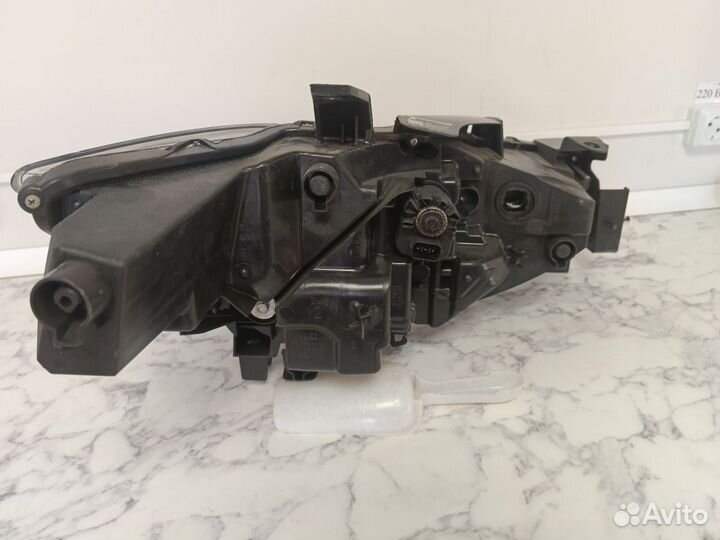 Фара передняя левая Mazda Cx-5 2 2017-2021