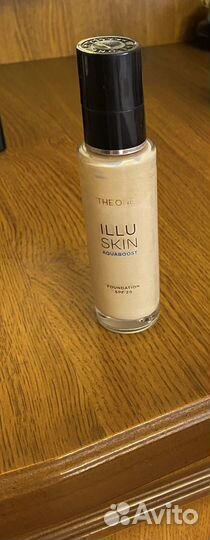 Тональная основа oriflame