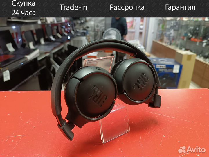Беспроводные наушники JBL tune 560bt