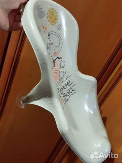 Ванночка для купания с горкой