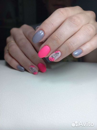 Маникюр, педикюр