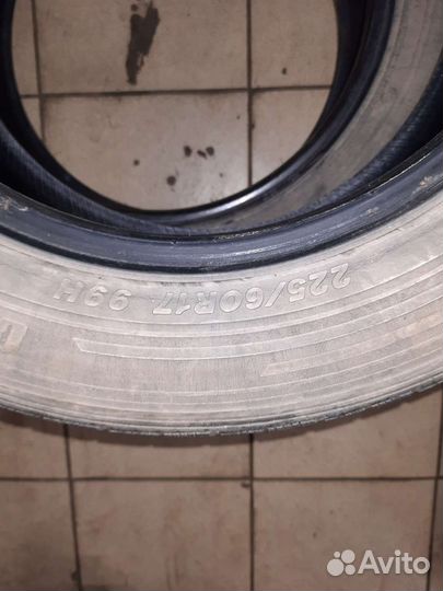 Jinyu YC01 225/60 R17