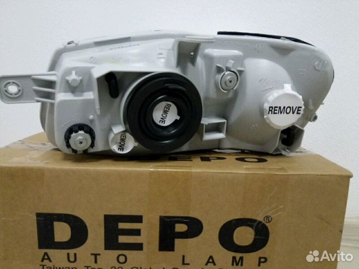 Фара передняя правая Hyundai Accent depo