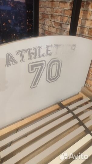 Кровать односпальная 90х200 бу