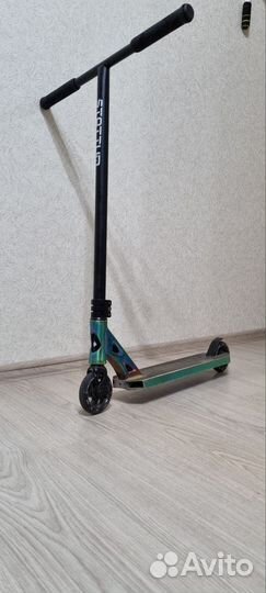 Трюковой самокат Statum