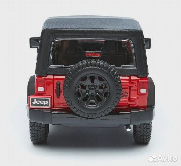 Металлическая Maisto 1:18 - 2014 Jeep Wrangler